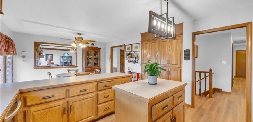 Homes for Sale in Kearney, MO 64060 | 12806  33 Highway