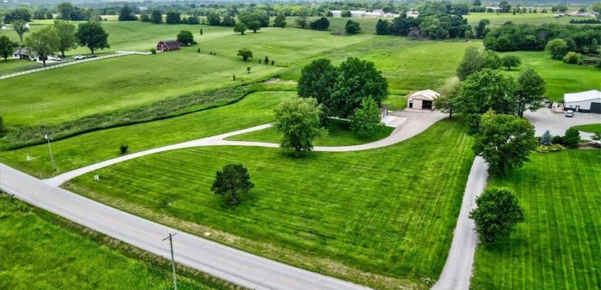 Homes for Sale in Kearney, MO 64060 | 12806  33 Highway