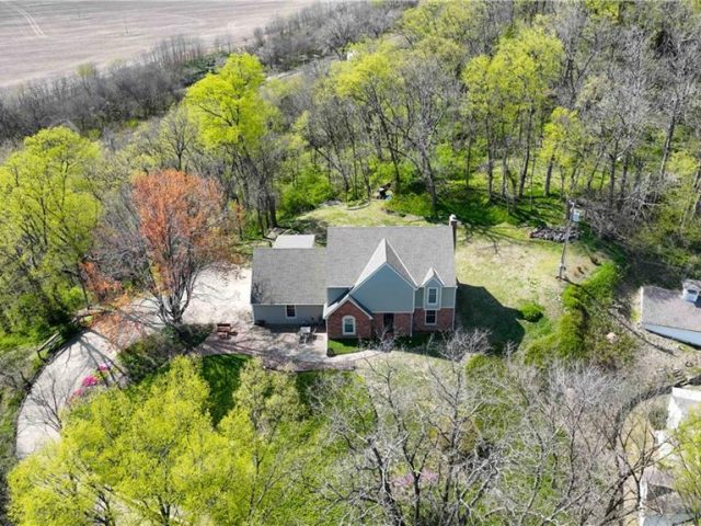 Homes for Sale in Weston, MO 64098 | 409  Summer Street