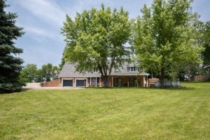 17209--Landmark-Drive-mls-2553513-image-1