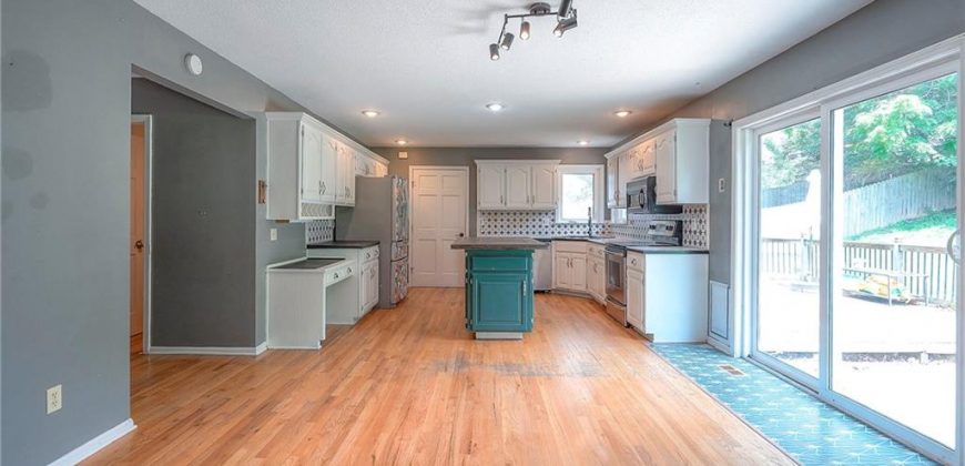 Homes for Sale in Kansas City, MO 64155 | 9705 N Virginia Avenue