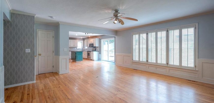 Homes for Sale in Kansas City, MO 64155 | 9705 N Virginia Avenue