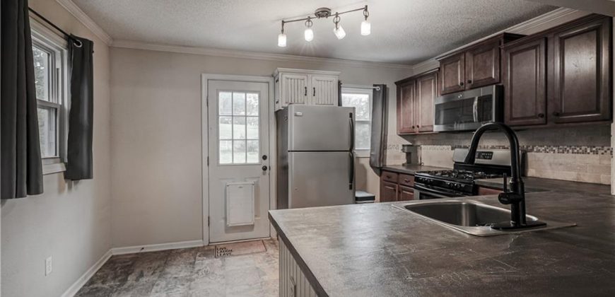 Homes for Sale in Liberty, MO 64068 | 644  Thornton Street
