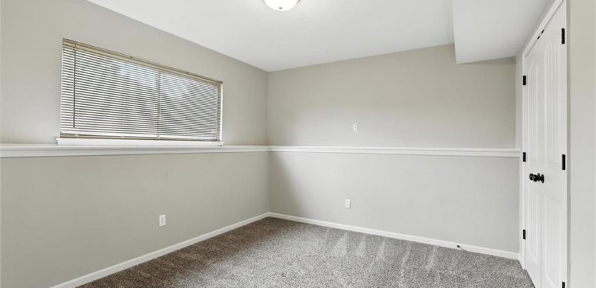 Homes for Sale in Kearney, MO 64060 | 705  Englewood Drive