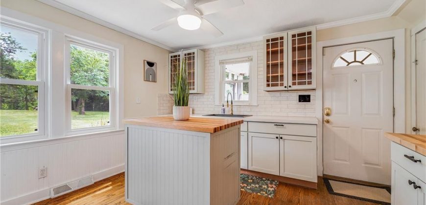 Homes for Sale in Kansas City, MO 64116 | 707 NE Russell Road