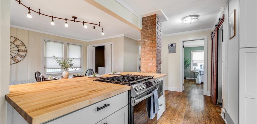 Homes for Sale in Kansas City, MO 64116 | 707 NE Russell Road