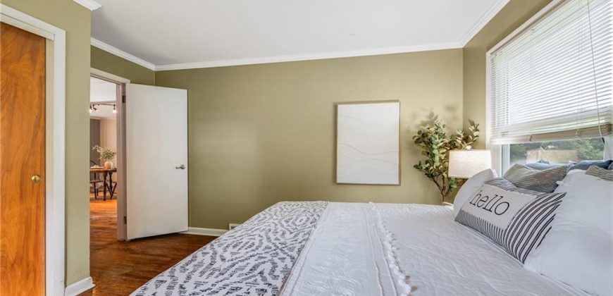 Homes for Sale in Kansas City, MO 64116 | 707 NE Russell Road