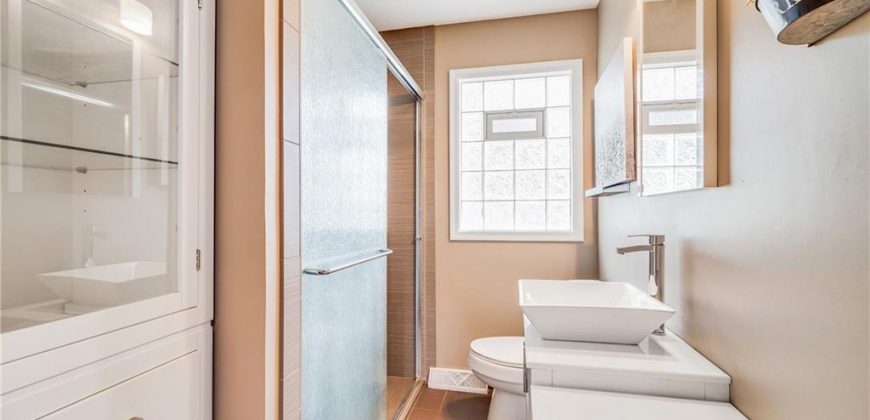 Homes for Sale in Kansas City, MO 64116 | 707 NE Russell Road