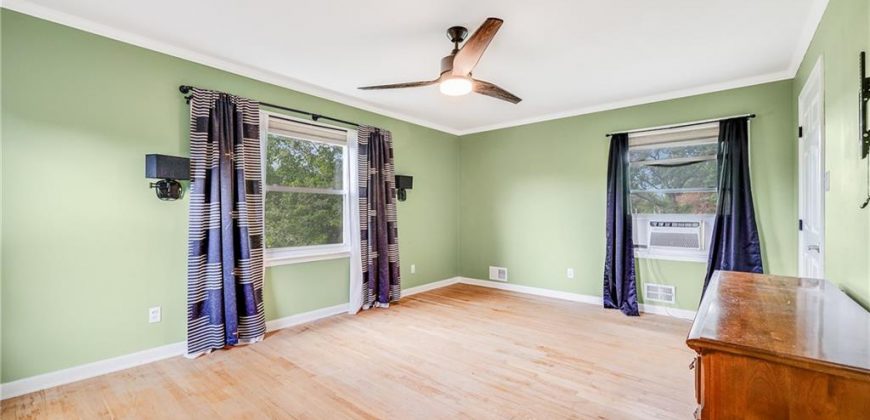 Homes for Sale in Kansas City, MO 64116 | 707 NE Russell Road