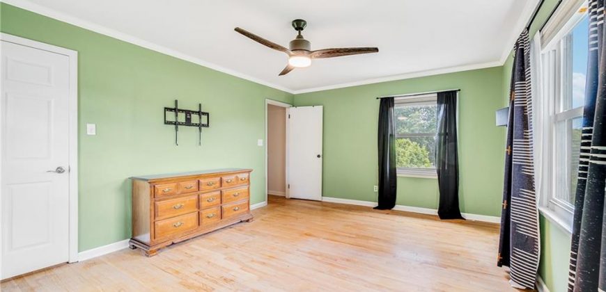 Homes for Sale in Kansas City, MO 64116 | 707 NE Russell Road