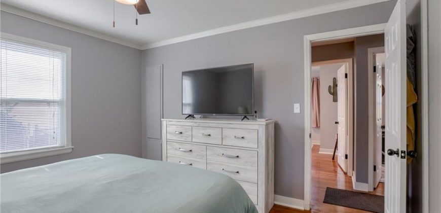 Homes for Sale in Kansas City, MO 64118 | 803  67th Place