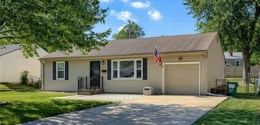 Homes for Sale in Kansas City, MO 64118 | 803  67th Place