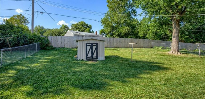 Homes for Sale in Kansas City, MO 64118 | 803  67th Place