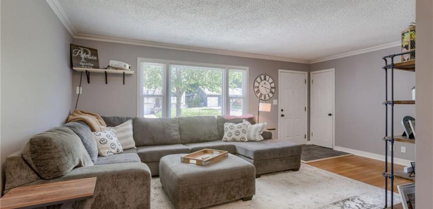 Homes for Sale in Kansas City, MO 64118 | 803  67th Place