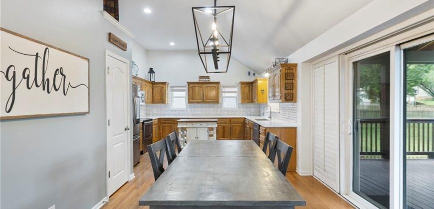 Homes for Sale in Kansas City, MO 64157 | 10744 N Laurel Avenue