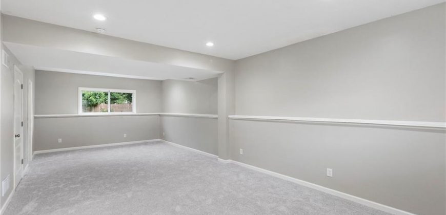 Homes for Sale in Kansas City, MO 64157 | 10744 N Laurel Avenue