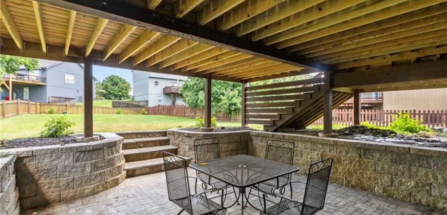 Homes for Sale in Kansas City, MO 64157 | 10744 N Laurel Avenue
