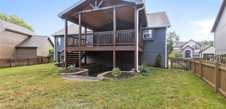 Homes for Sale in Kansas City, MO 64157 | 10744 N Laurel Avenue