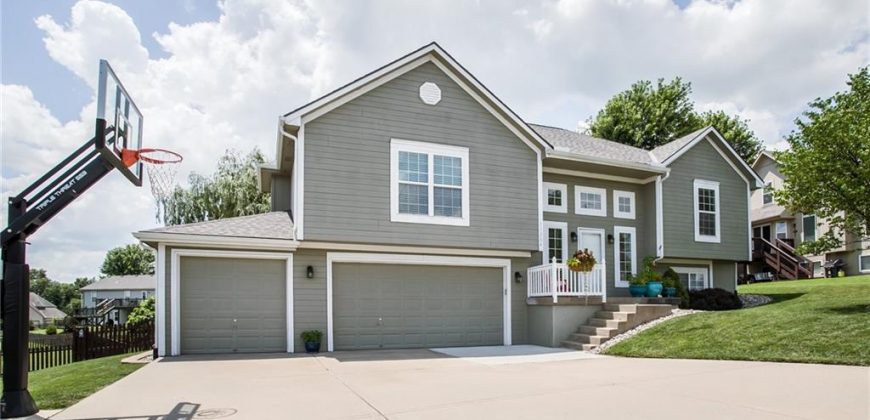 Homes for Sale in Kansas City, MO 64155 | 11264 N Jarboe Street