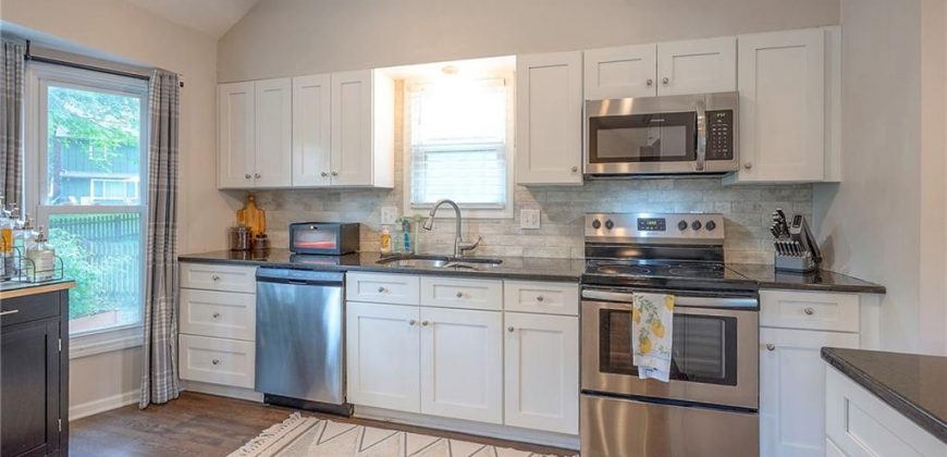 Homes for Sale in Kansas City, MO 64151 | 8113 NW Beaman Drive