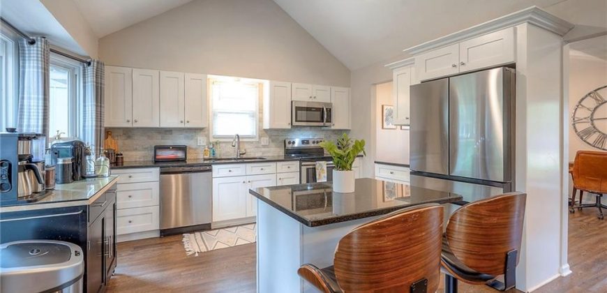 Homes for Sale in Kansas City, MO 64151 | 8113 NW Beaman Drive