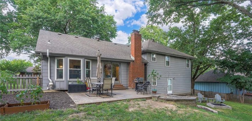 Homes for Sale in Kansas City, MO 64151 | 8113 NW Beaman Drive