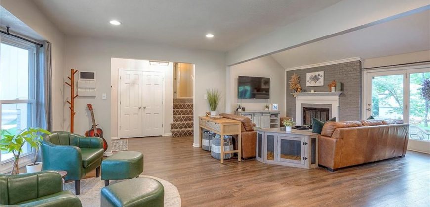 Homes for Sale in Kansas City, MO 64151 | 8113 NW Beaman Drive