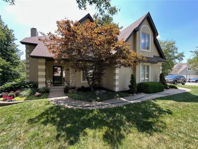 Homes for Sale in Kansas City, MO 64154 | 4709 NW 87th Street