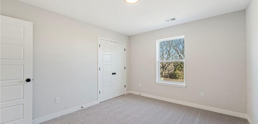 Homes for Sale in Kansas City, MO 66157 | 11115 N Glenwood Avenue