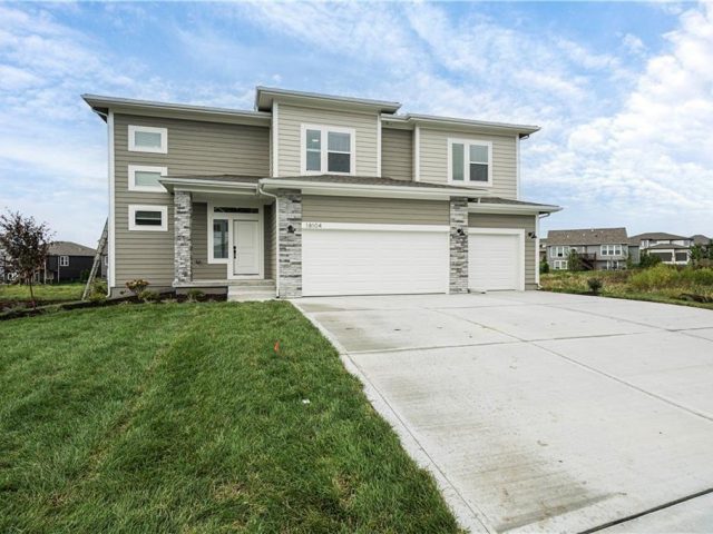 Homes for Sale in Kansas City, MO 66157 | 11115 N Glenwood Avenue