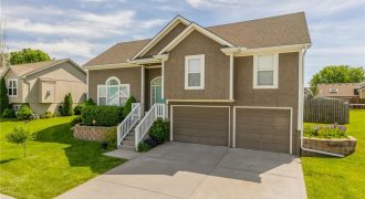Homes for Sale in Kearney, MO 64060 | 803  Crestridge Drive