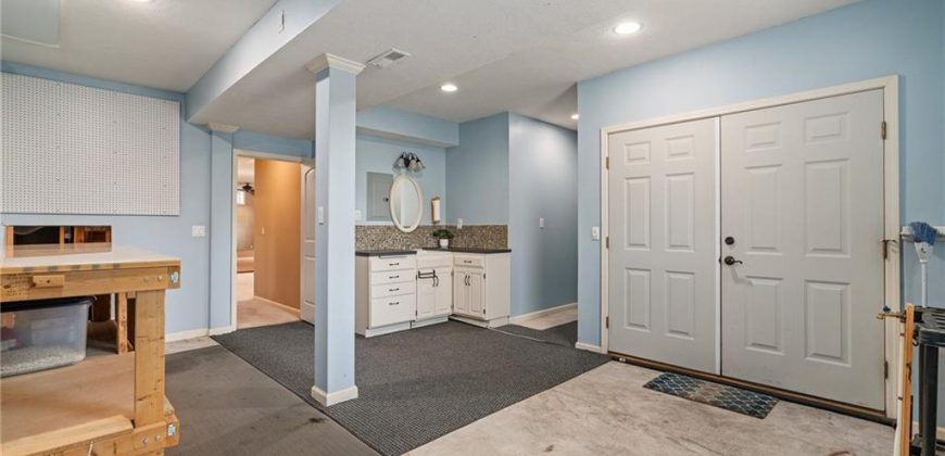 Homes for Sale in Kansas City, MO 64154 | 8752 N Saint Clair Avenue