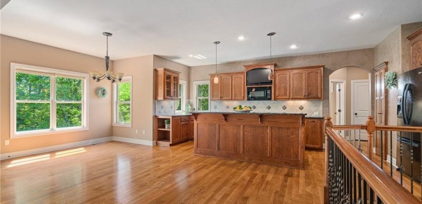Homes for Sale in Kansas City, MO 64154 | 8752 N Saint Clair Avenue