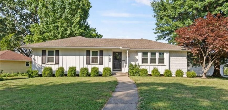 Homes for Sale in Liberty, MO 64068 | 700  Glendale Road
