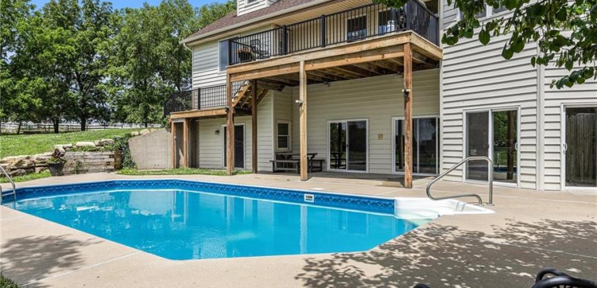 Homes for Sale in Liberty, MO 64068 | 17403  H Highway
