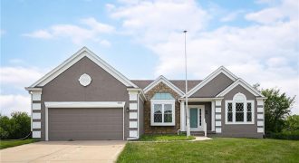 Homes for Sale in Kansas City, MO 64155 | 9201 N Charlotte Court