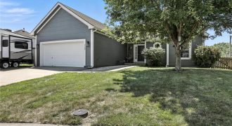 Homes for Sale in Kearney, MO 64060 | 1105  Melody Court