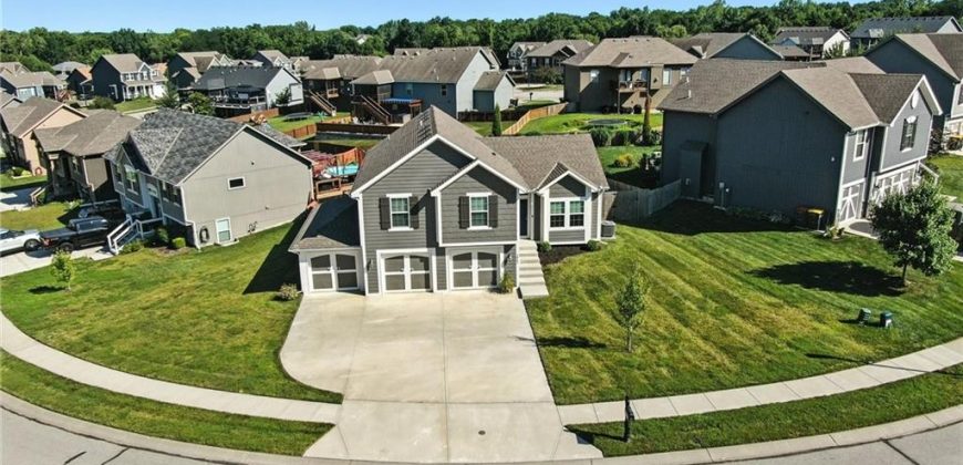 Homes for Sale in Kearney, MO 64060 | 1043 E 14th Street