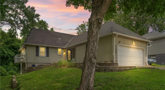 Homes for Sale in Kansas City, MO 64118 | 1406 NE 52nd Terrace
