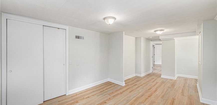 Homes for Sale in Kansas City, MO 64152 | 6925 NW Berkley Street