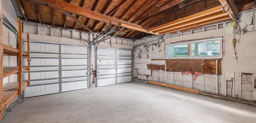 Homes for Sale in Kansas City, MO 64152 | 6925 NW Berkley Street