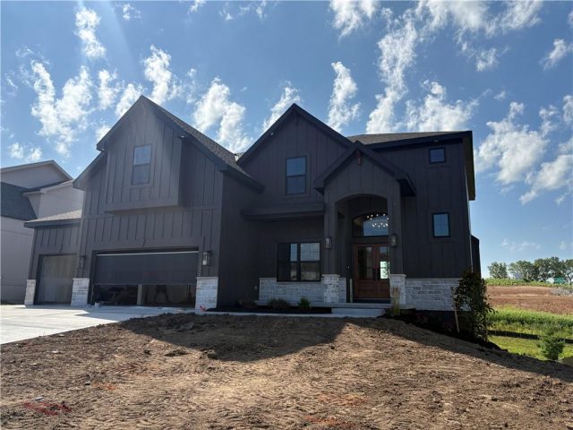 Homes for Sale in Kearney, MO 64060 | 13535 NE 114th Place