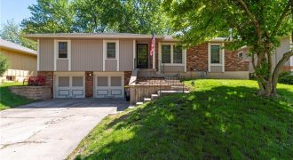 Homes for Sale in Kansas City, MO 64118 | 817 NE 81st Street