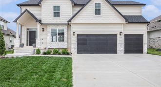 Homes for Sale in Kansas City, MO 64157 | 10518 N Hawthorne Avenue