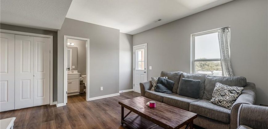 Homes for Sale in Kansas City, MO 64156 | 6020 NE 120th Street