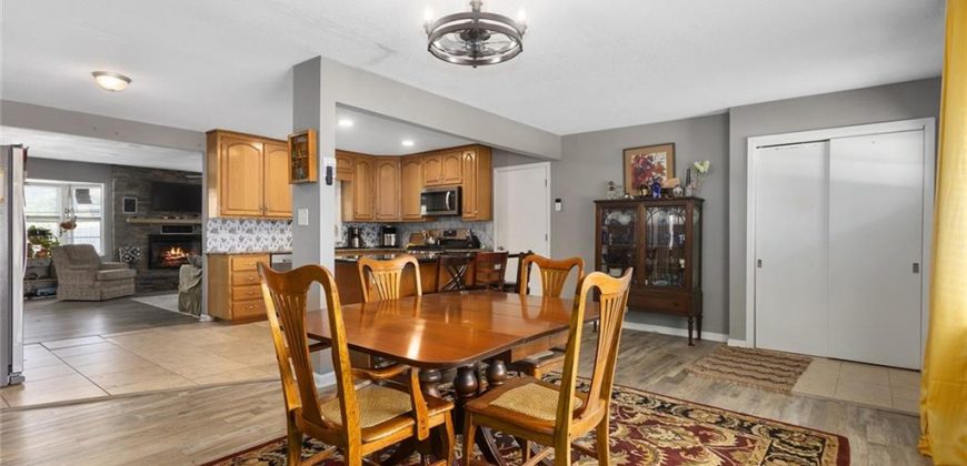 Homes for Sale in Gladstone, MO 64118 | 202 NW 65th Street