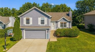 Homes for Sale in Kansas City, MO 64157 | 11303 N Ditman Avenue