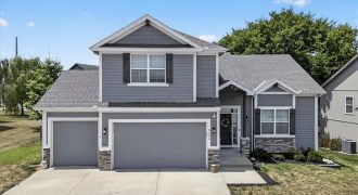 Homes for Sale in Kansas City, MO 64155 | 9106 N Garfield Avenue