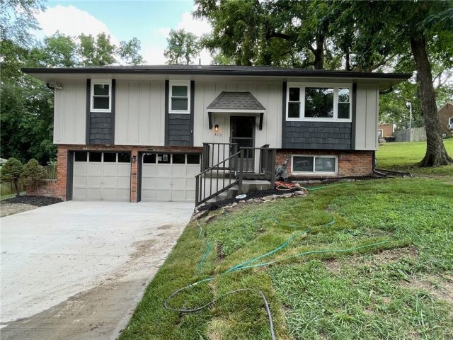 Homes for Sale in Kansas City, MO 64119 | 5113 NE 49 Street