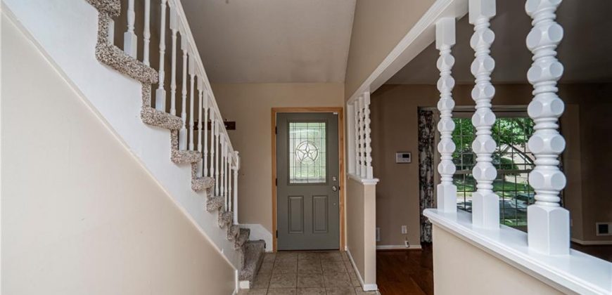 Homes for Sale in Kansas City, MO 64151 | 8005 N London Drive